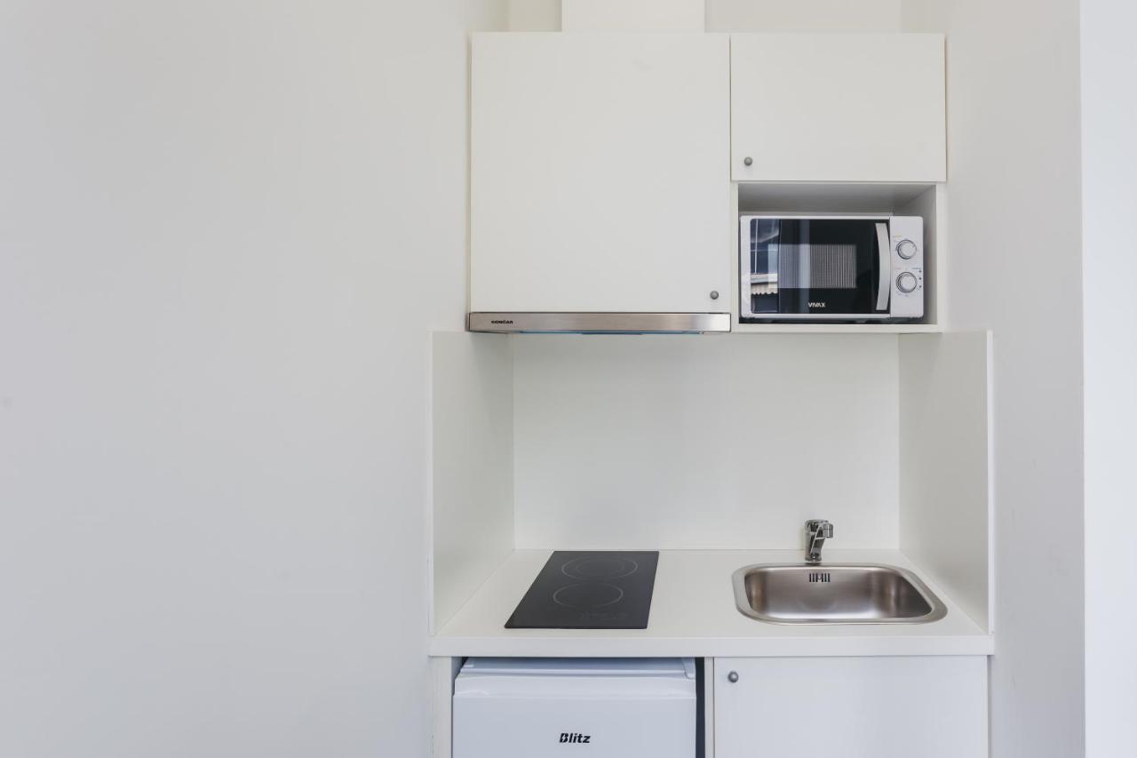 Mika Apartment And Studios Zagreb Luaran gambar